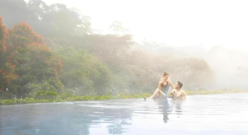 Resor Padma 5*